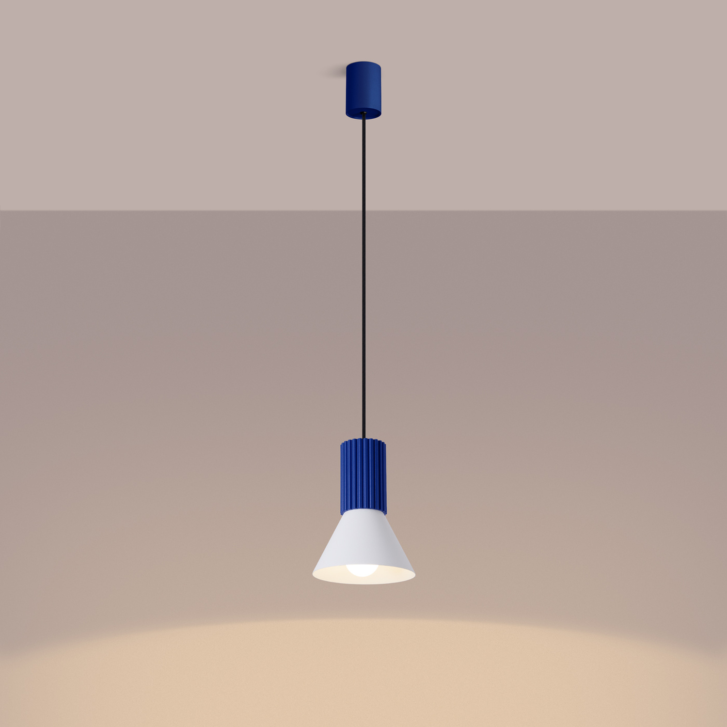 Lampa wisząca ESTRIA 1 biała/ultramaryna Lampa wisząca ESTRIA 1 biała/ultramaryna