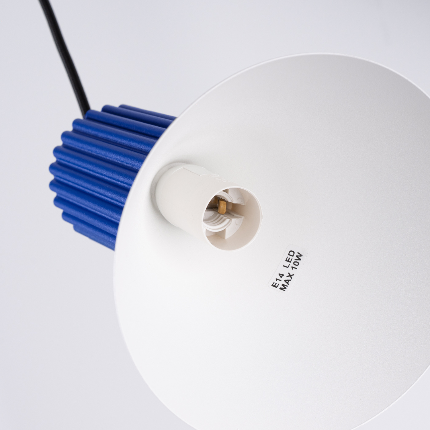 Lampa wisząca ESTRIA 1 biała/ultramaryna Lampa wisząca ESTRIA 1 biała/ultramaryna