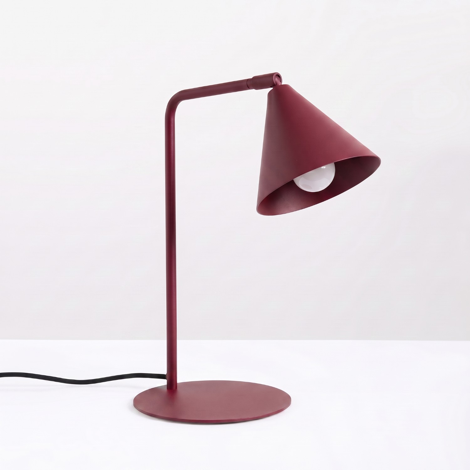 Lampa biurkowa NOX burgund Lampa biurkowa NOX burgund