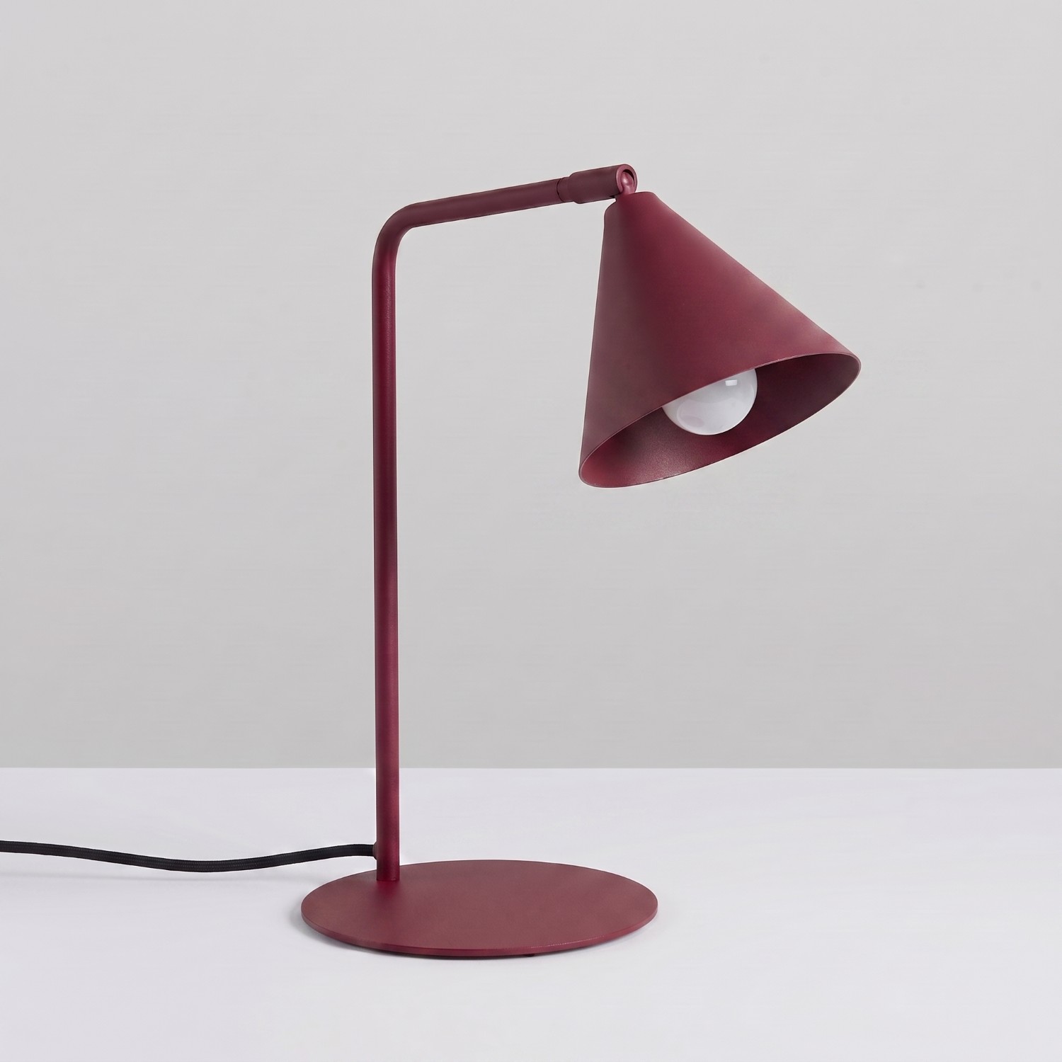 Lampa biurkowa NOX burgund Lampa biurkowa NOX burgund