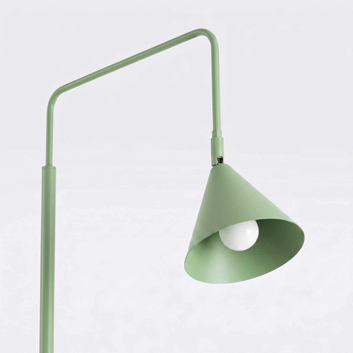 Lampa podłogowa NOX szałwiowa Lampa podłogowa NOX szałwiowa