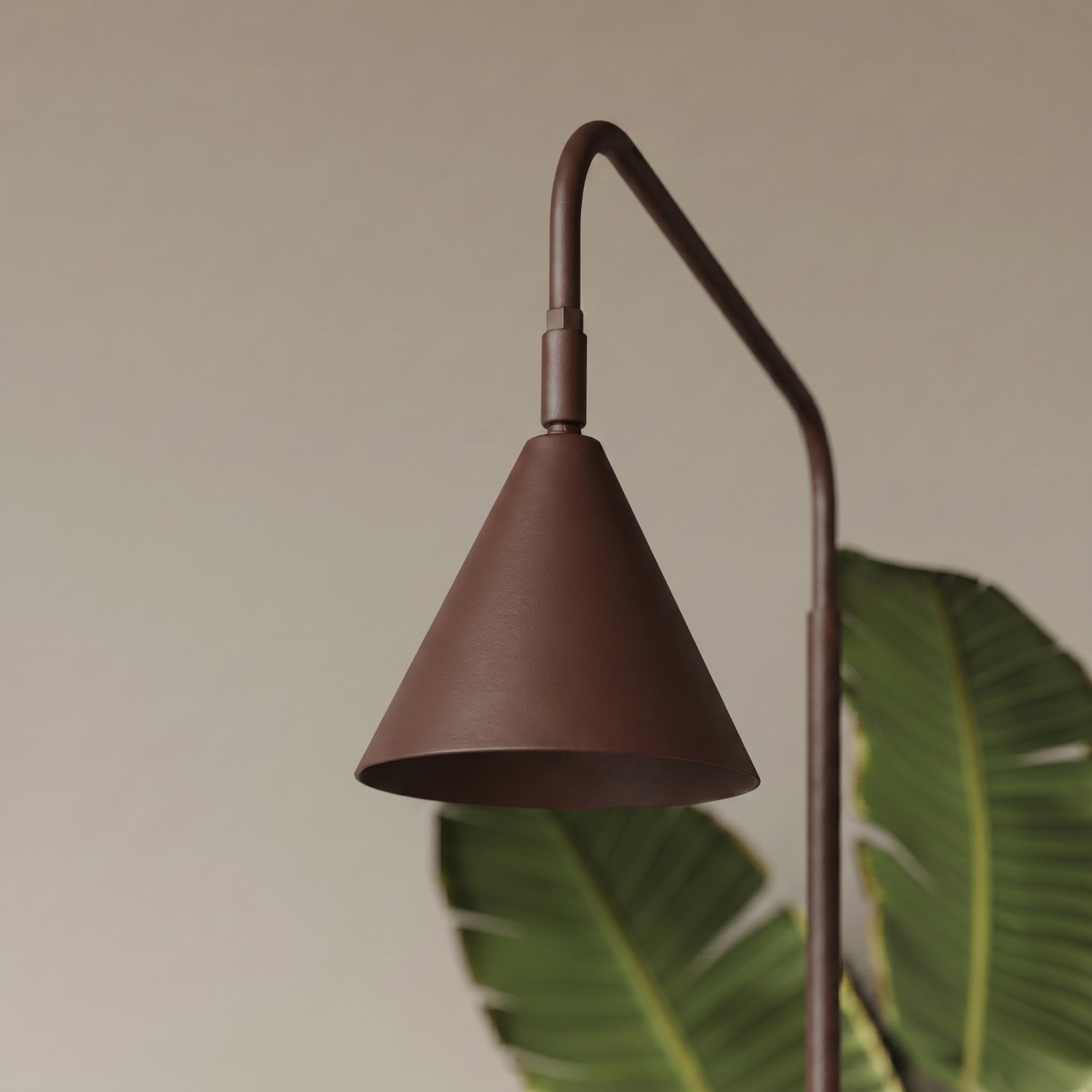 Lampa podłogowa NOX brązowa Lampa podłogowa NOX brązowa