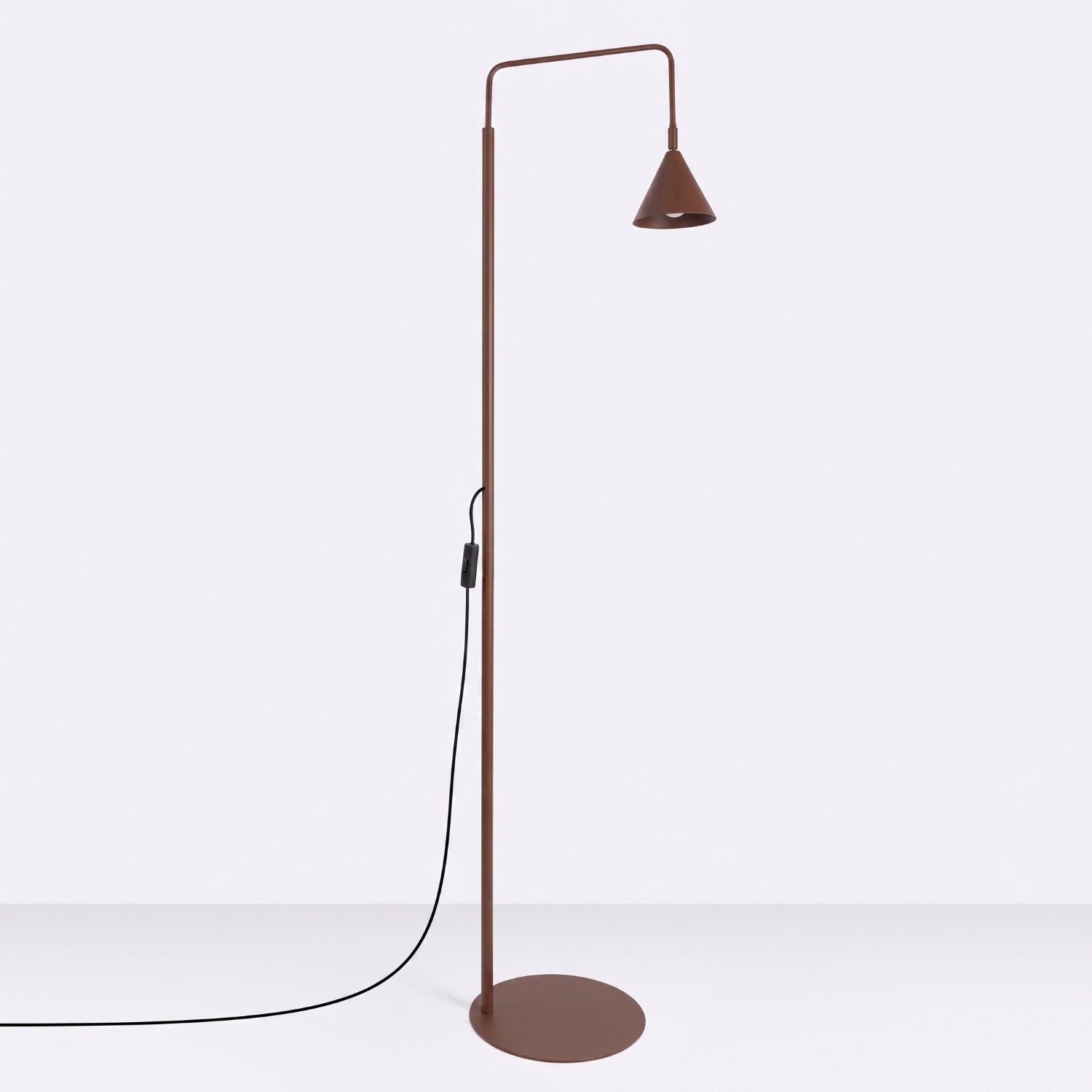 Lampa podłogowa NOX brązowa Lampa podłogowa NOX brązowa